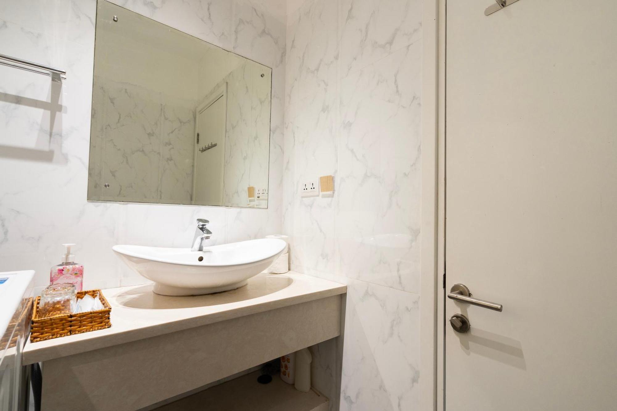 The Rixx Luxury Apartment Хошимин Екстериор снимка